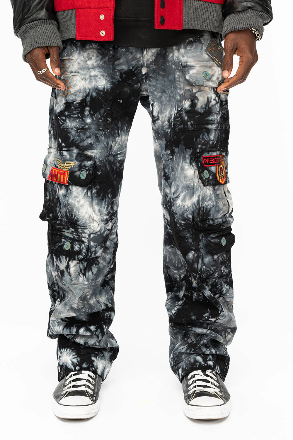 ORIGINAL ROBIN’S JEAN CALL OF DUTY CARGO PANTS IN CRYSTAL TYE DYE BLK WITH PATCH - Image 10