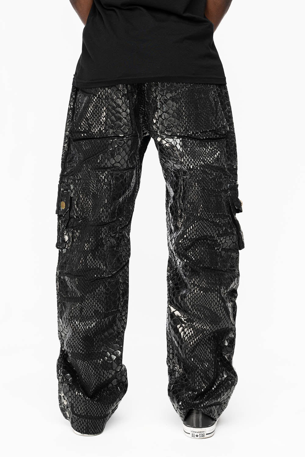 ORIGINAL ROBIN’S JEAN CALL OF DUTY CARGO PANTS IN LIZARD BLK - Image 3