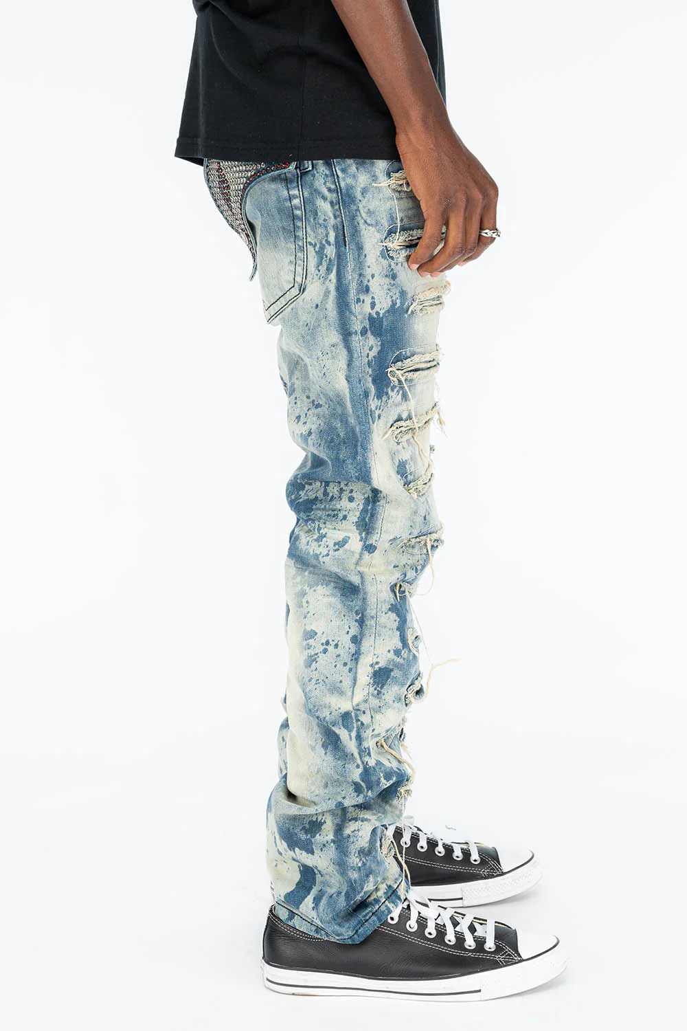 VINTAGE DISTRESSED & REPAIRED JEANS WITH BACK POCKET CRYSTALS IN BLUE CHEROKEE WASH - Image 3