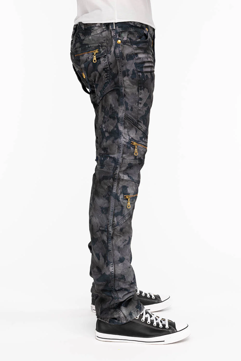MENS BIKER JEANS IN TIE DYE CAMO GRAY - Image 4
