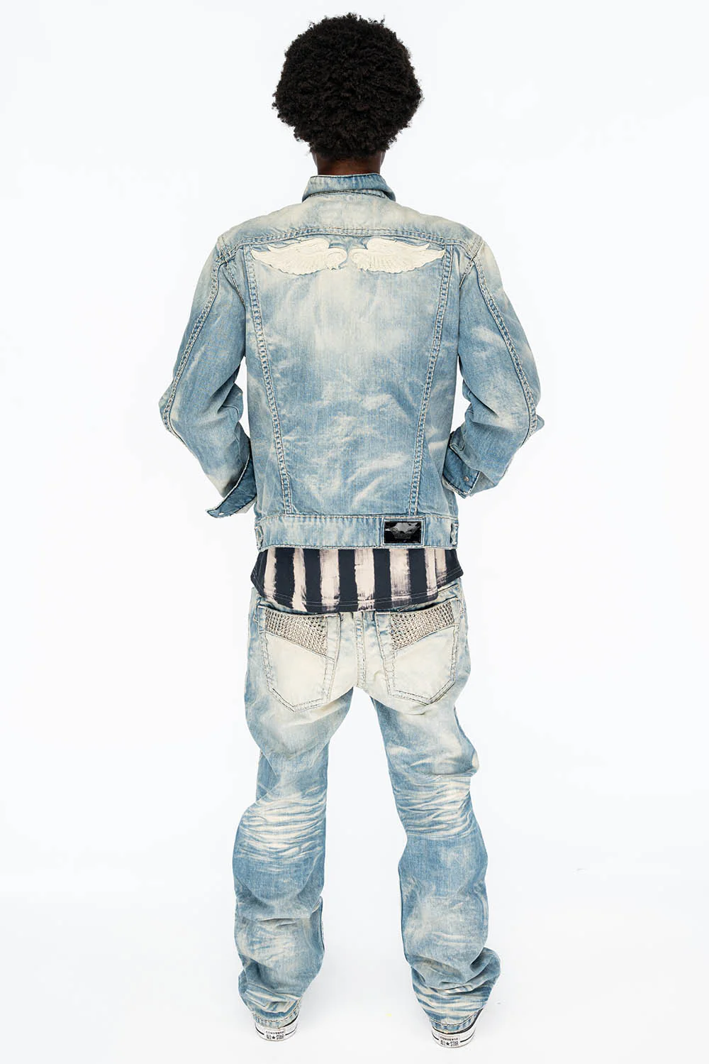 VINTAGE INDIGO DISTRESSED ,RIPPED JEAN WITH WHITE CONTRAST STICH IN OMAHA BROKEN WASH WITH CRYSTALS - Image 7